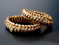 Picture of ROYAL HERITAGE PAIR OF DIAMOND GOLD  FLEXIBLE BANGLES