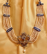 Basra Pearls Peacock Pendant